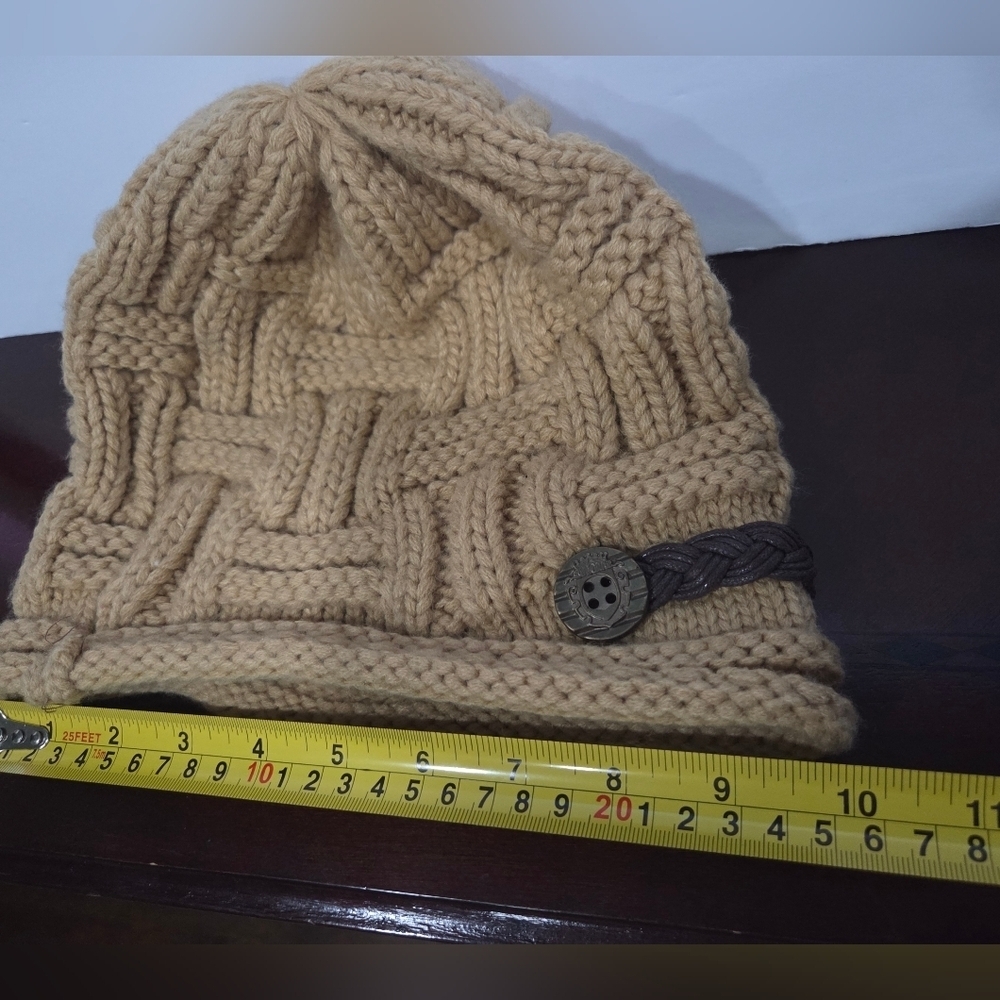 Wrapables Knitted Slouched Beanie with Button Detail - Picture 7 of 9